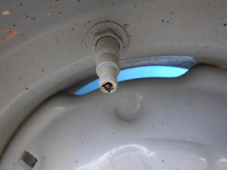 2008-genie-gs-3268-scissor-lift-image-29