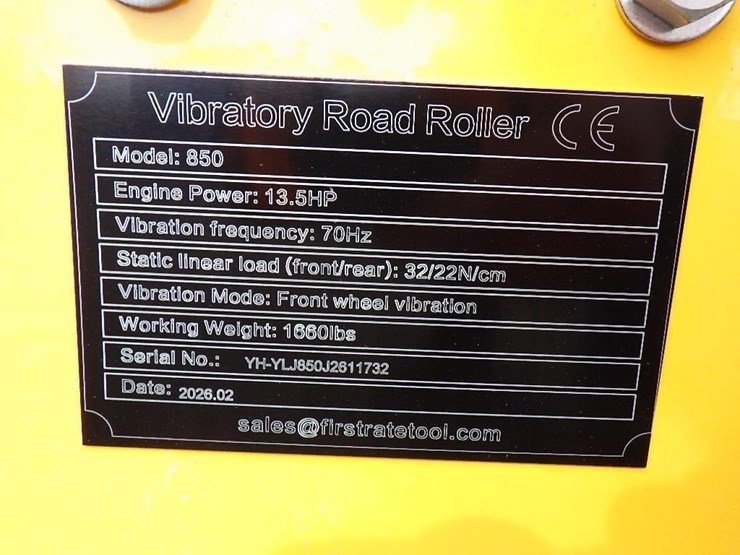 2026-sdlool-850-vibratory-smooth-drum-roller-image-15