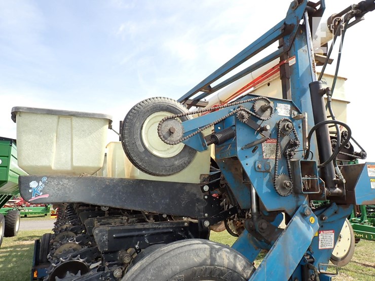 kinze-2600-image-5