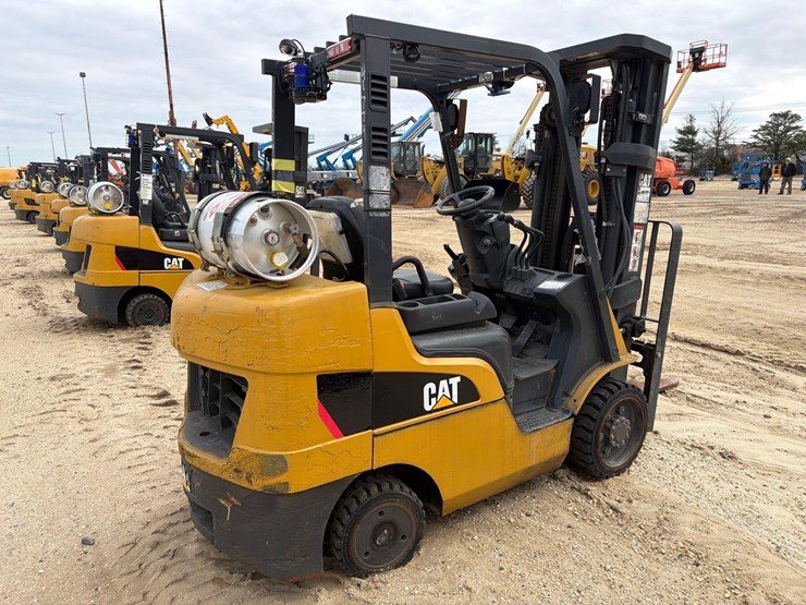 2021-caterpillar-2c6000-image-7