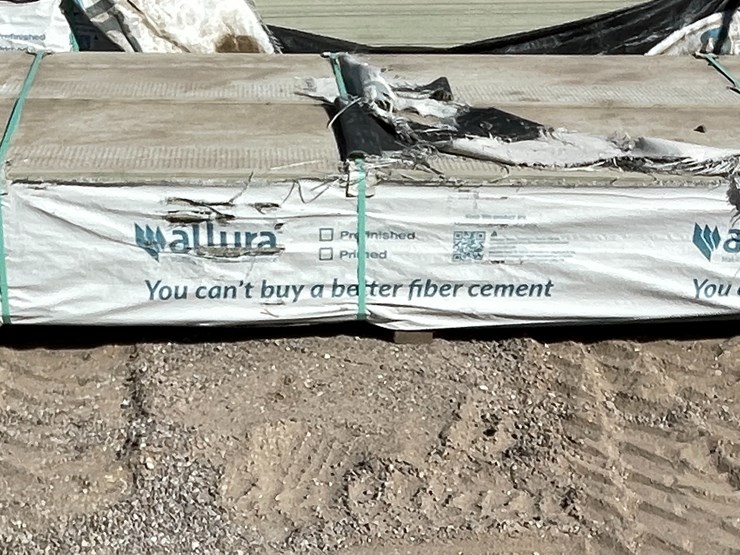 #4349-•-(appx.-90-pieces)-allura-vented-fiber-cement-24"-soffit-bundle-primed-with-cedar-grain-texture-image-2