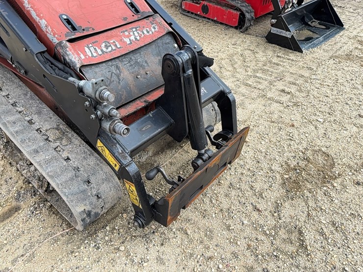 ditch-witch-sk800-image-10