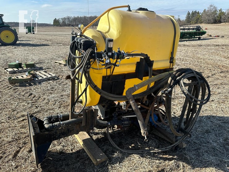 demco-saddle-tanks-image-4