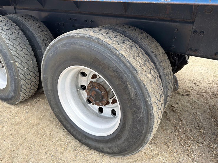 2015-kenworth-t880-image-8