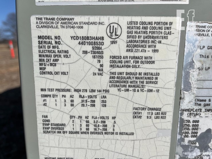 trane-rooftop-heating-/-air-conditioning-unit-image-7