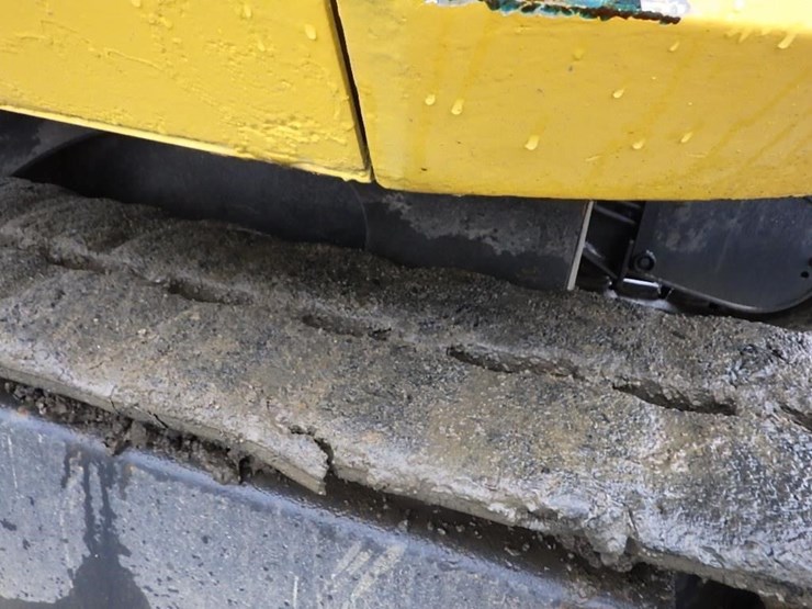 komatsu-pc28uu-image-31