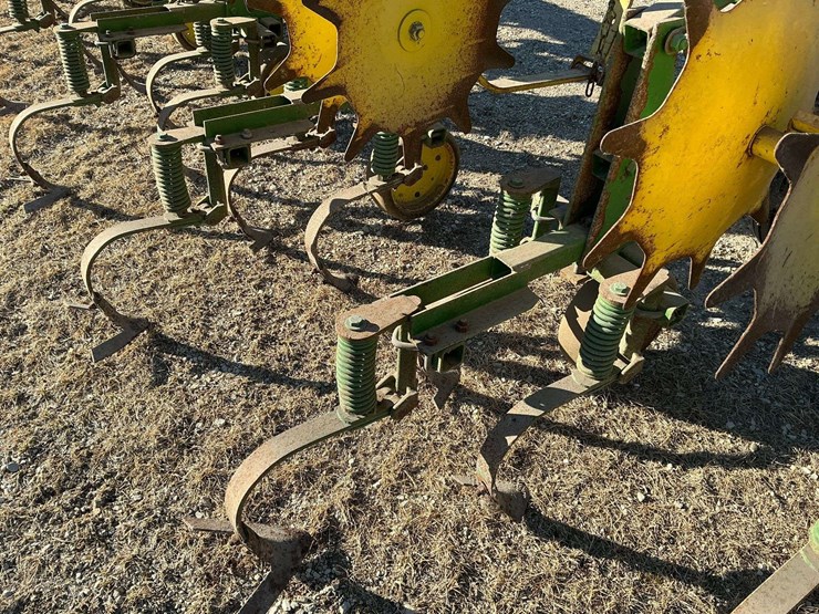 john-deere-825-image-6