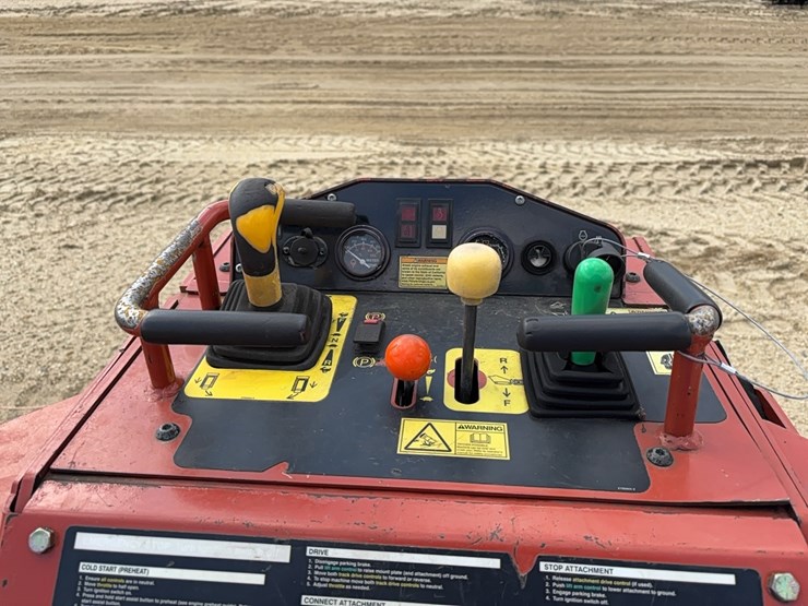 ditch-witch-sk800-image-6