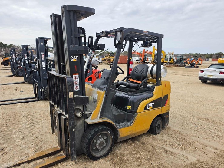 2021-caterpillar-2c6000-image-2