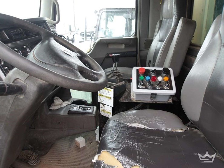 2011-kenworth-t400-image-8