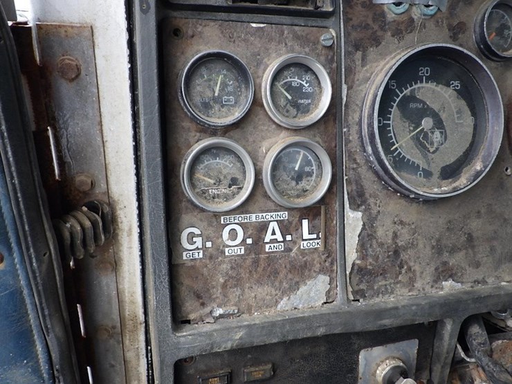 1987-kenworth-t600-image-31