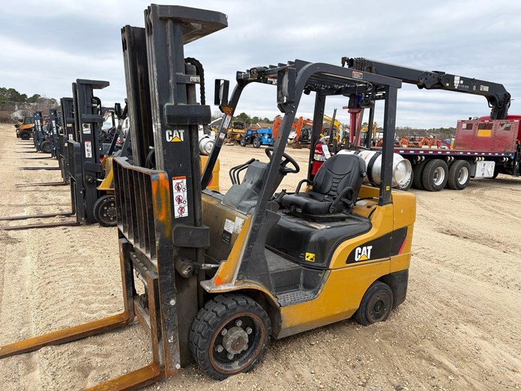 2021-caterpillar-2c6000-image-2