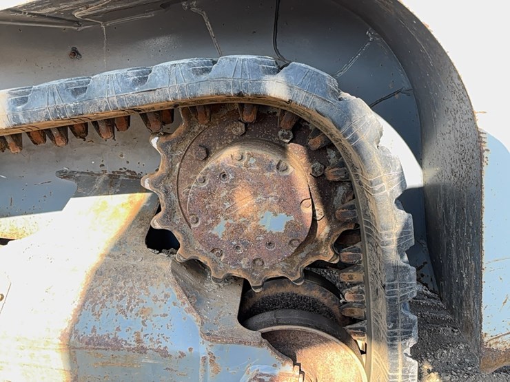 2021-takeuchi-tl8r2-image-5