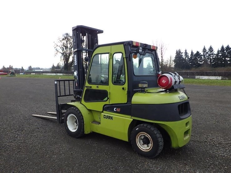 clark-c45-forklift-image-7