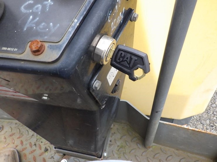 2010-wacker-neuson-rd27-120-image-23