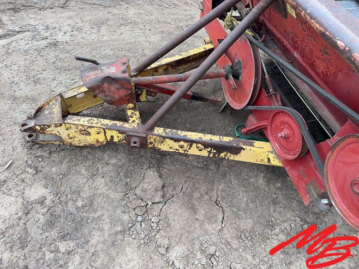 new-holland-680-image-14