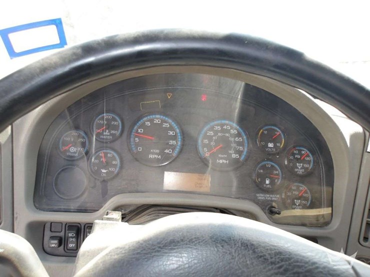 2013-international-workstar-7500-image-6