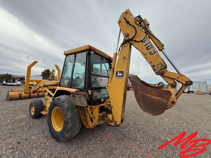 john-deere-310d-image-6