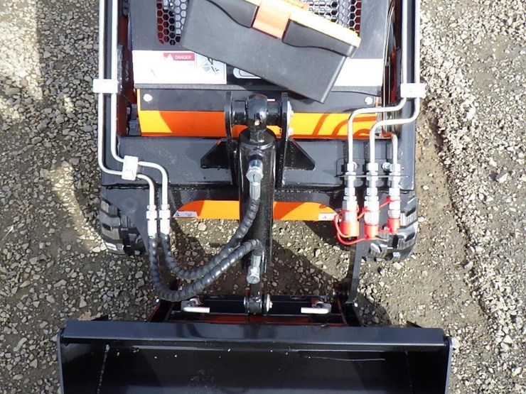 2026-sdlool-36c-skid-steer-tracked-loader-image-6