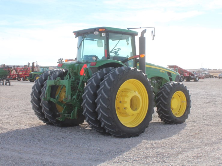 2009-john-deere-8330-image-7