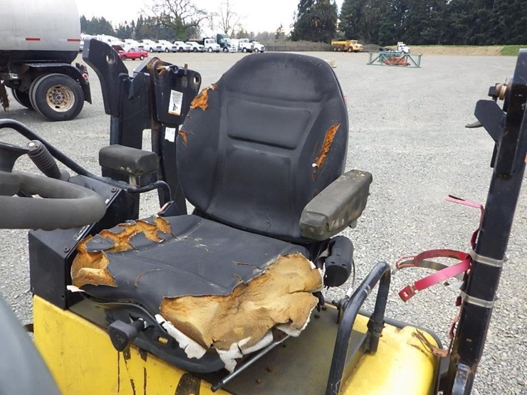 2010-wacker-neuson-rd27-120-image-18