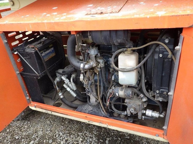 2008-jlg-260mrt-image-9