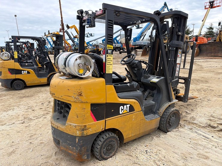 2021-caterpillar-2c6000-image-7