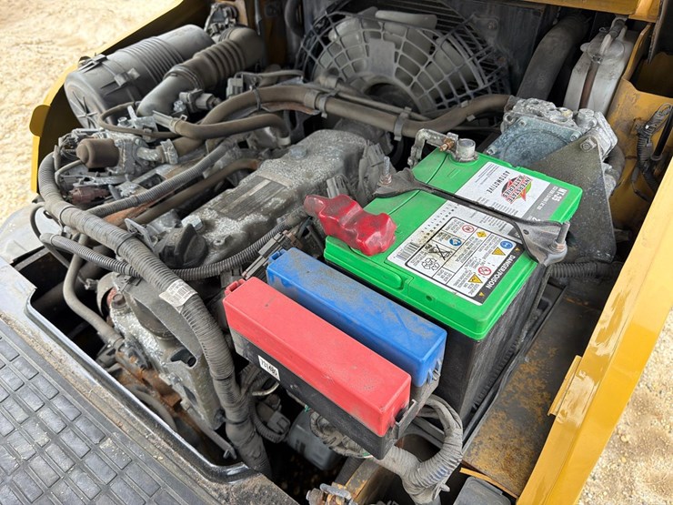 2021-caterpillar-2c6000-image-12