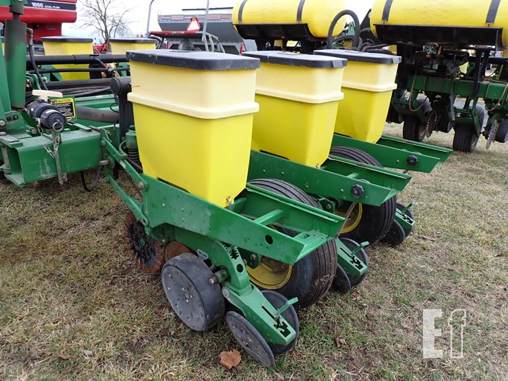 john-deere-1770-image-12