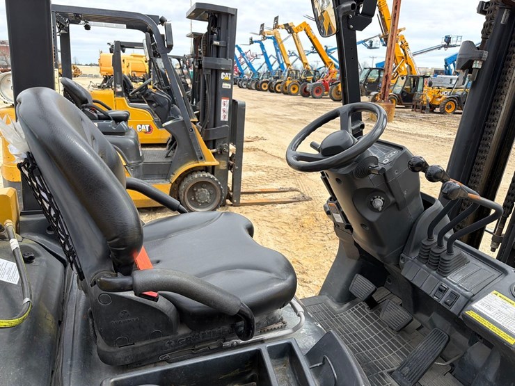 2021-caterpillar-2c6000-image-9