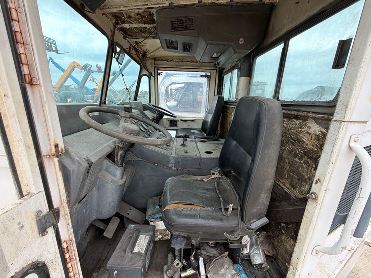 elgin-pelican-s-image-7