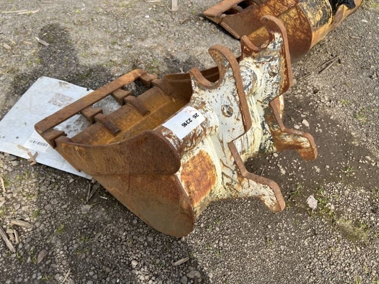 john-deere-24-image-4