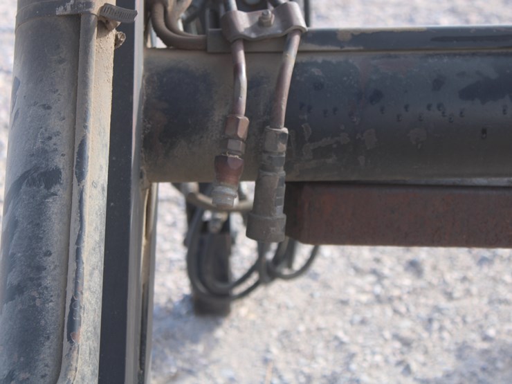 #2093-•-westerndorf-front-end-loader-for-40-series-tractor-image-16