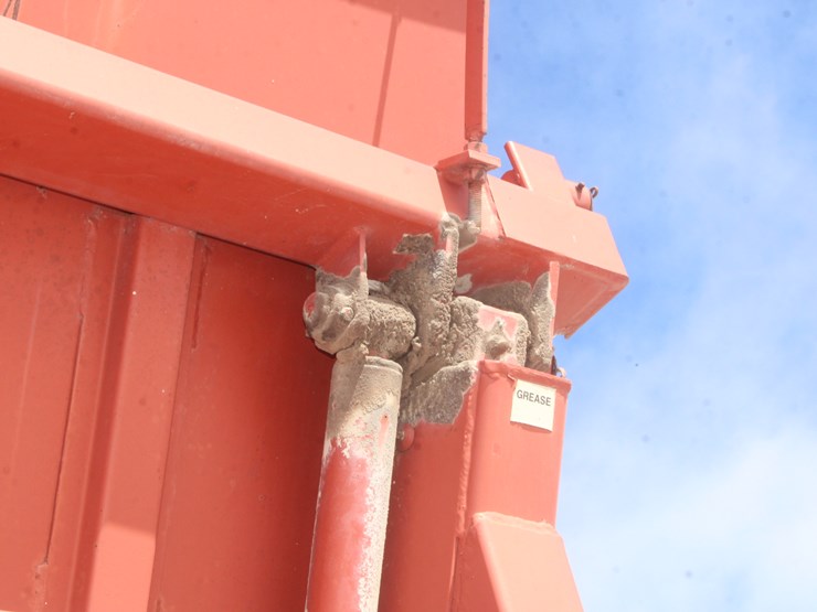 700-richardton-700-image-22