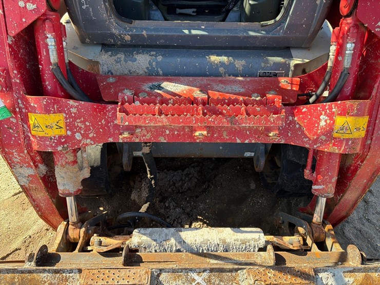 takeuchi-tl8r2-image-14