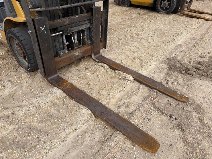 2021-caterpillar-2c6000-image-5