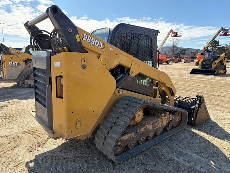 2023-caterpillar-289d3-image-4