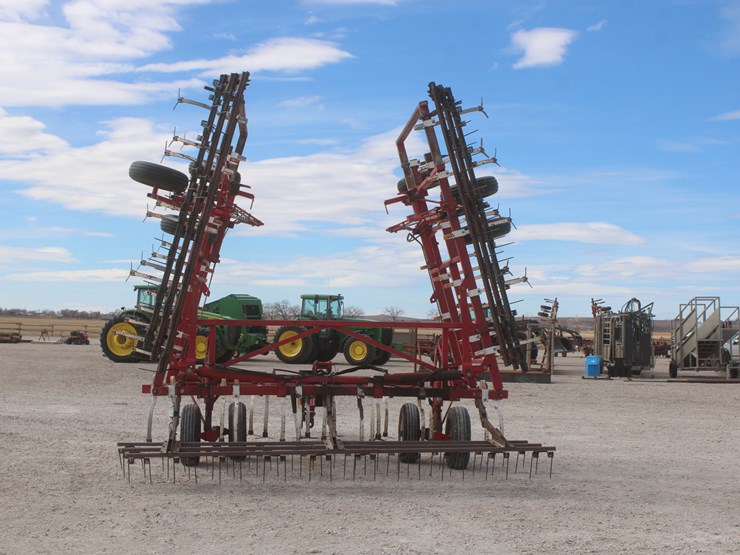 #1063-•-willrich-field-cultivator-with-finisher-image-8