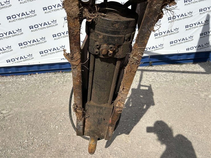connect-ch65-hydraulic-breaker-excavator-attachment-image-6