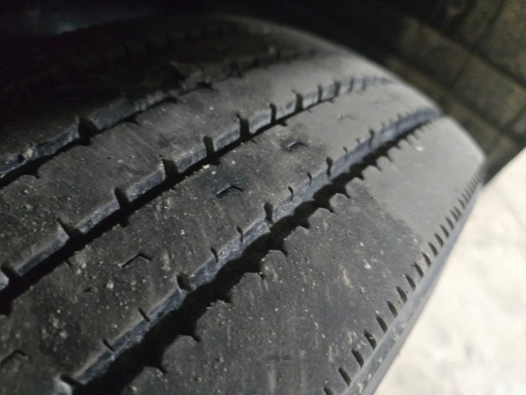 2007-ford-lcf-image-41