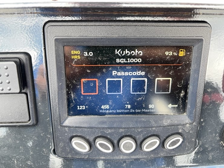 2026-kubota-scl1000-image-6