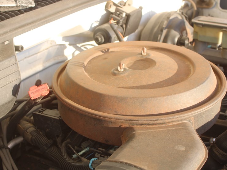 #3038-•-1992-gmc-seirra-single-cab-pickup-image-78