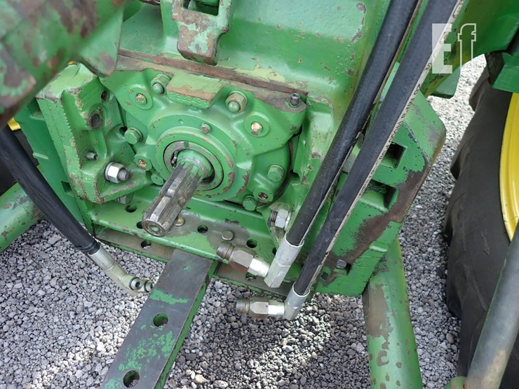 john-deere-4020-image-12