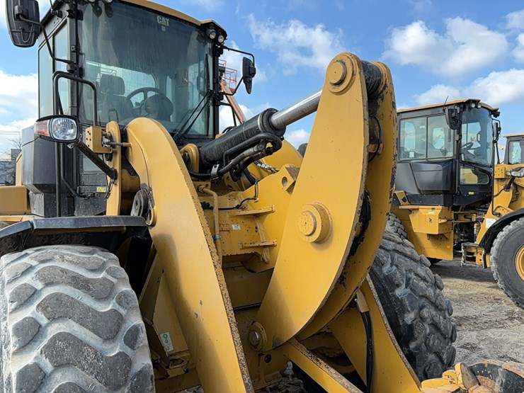 2018-caterpillar-938m-image-12