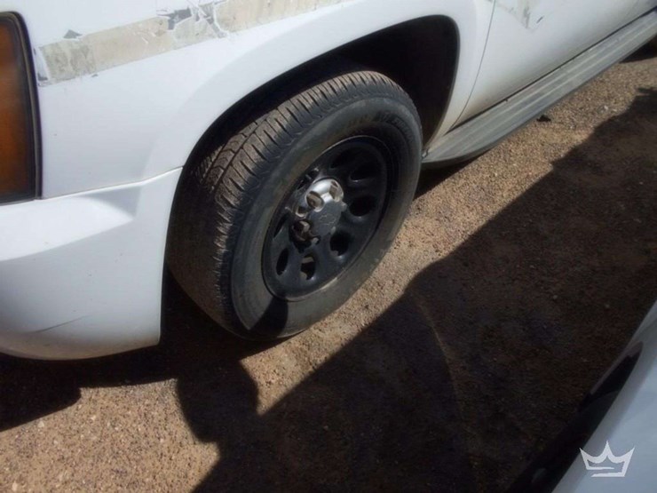 2014-chevrolet-tahoe-image-9