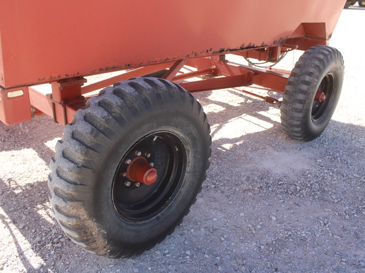 700-richardton-700-image-27