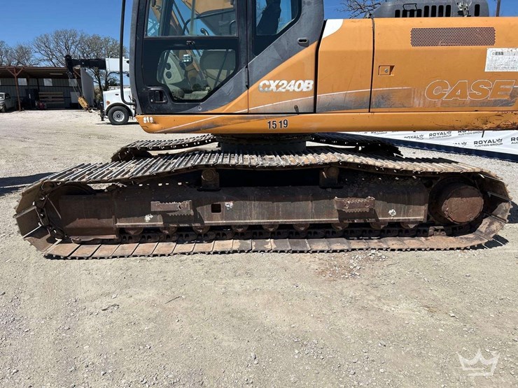 2008-case-cx240b-image-32