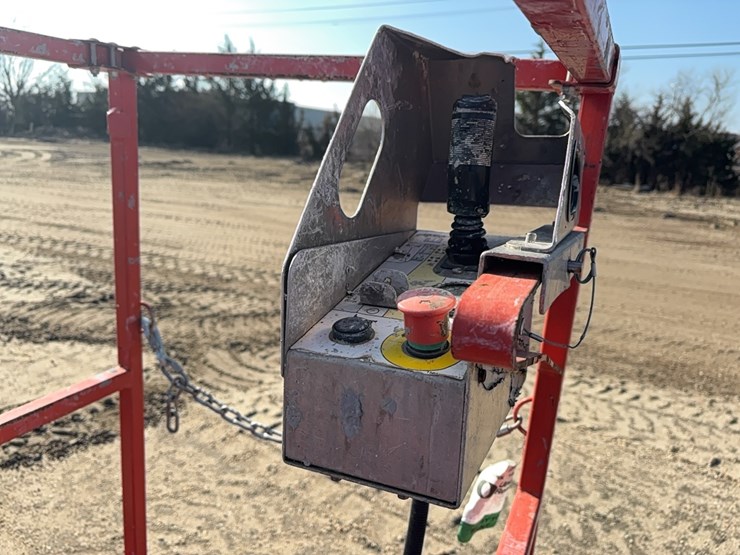 2017-skyjack-sj12-image-6