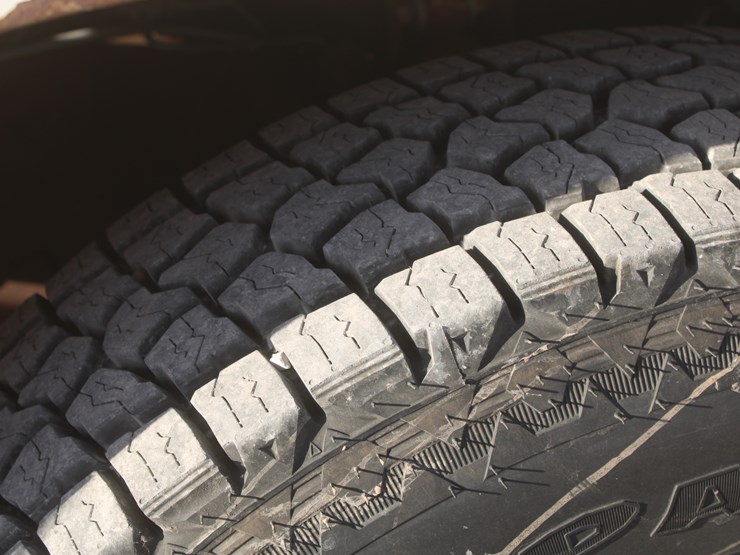 #3038-•-1992-gmc-seirra-single-cab-pickup-image-20