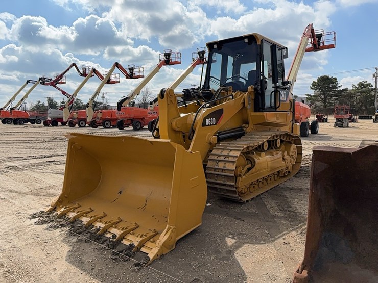 caterpillar-963d-image-1